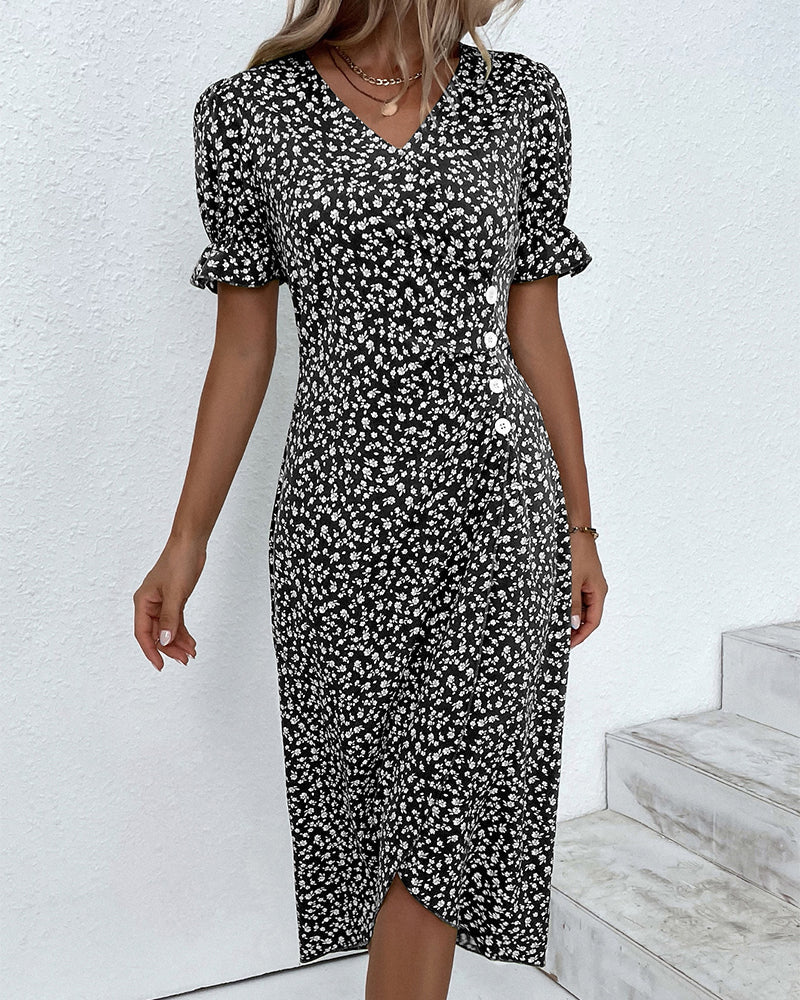 Duttini | Feminine Fresh Bloom V-Neck Dress with Graceful Drape