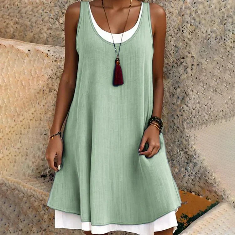 Duttini | Graceful Sleeveless Scoop Neck Layered Mini Dress