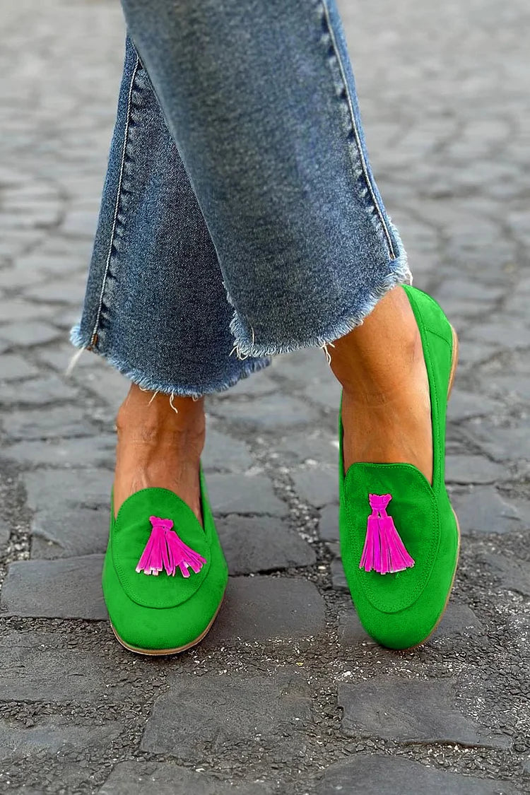 Duttini | Cushioned Tassel Accent with a Comfort Fit