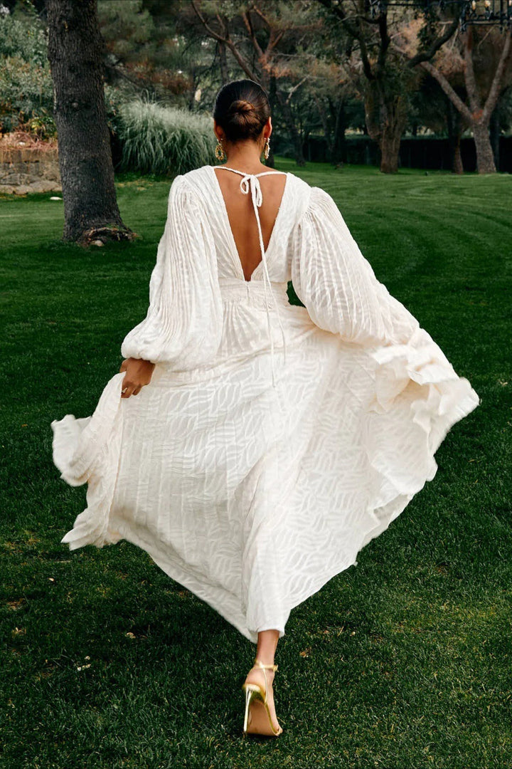 Duttini | Jacquard Ruched Puff Sleeve Backless Maxi Dress