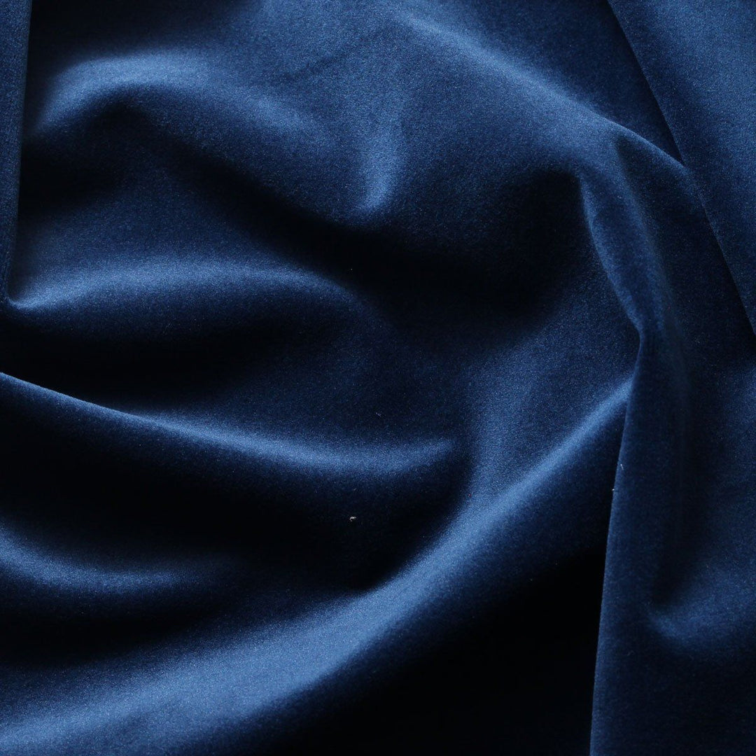 Duttini | Embroidery Bell Sleeves Velvet Dress