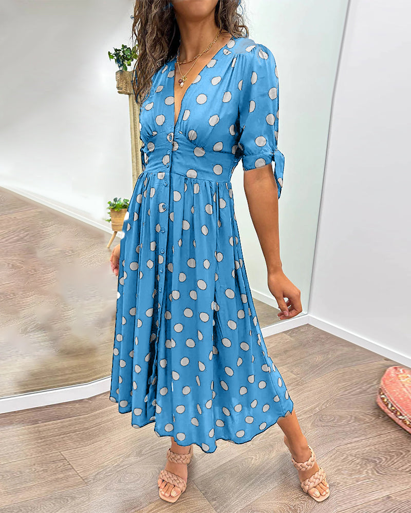 Duttini | Elegant Polka Dot Dress with a Timeless Finish