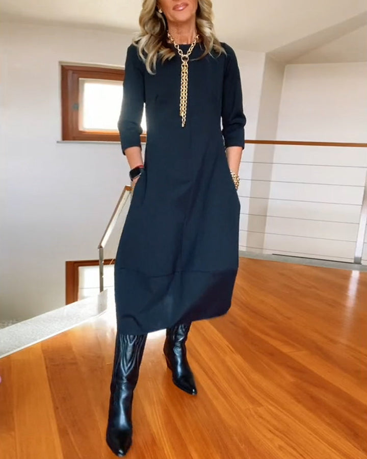 Duttini | Elegant And Flattering Dress with a Comfort Fit