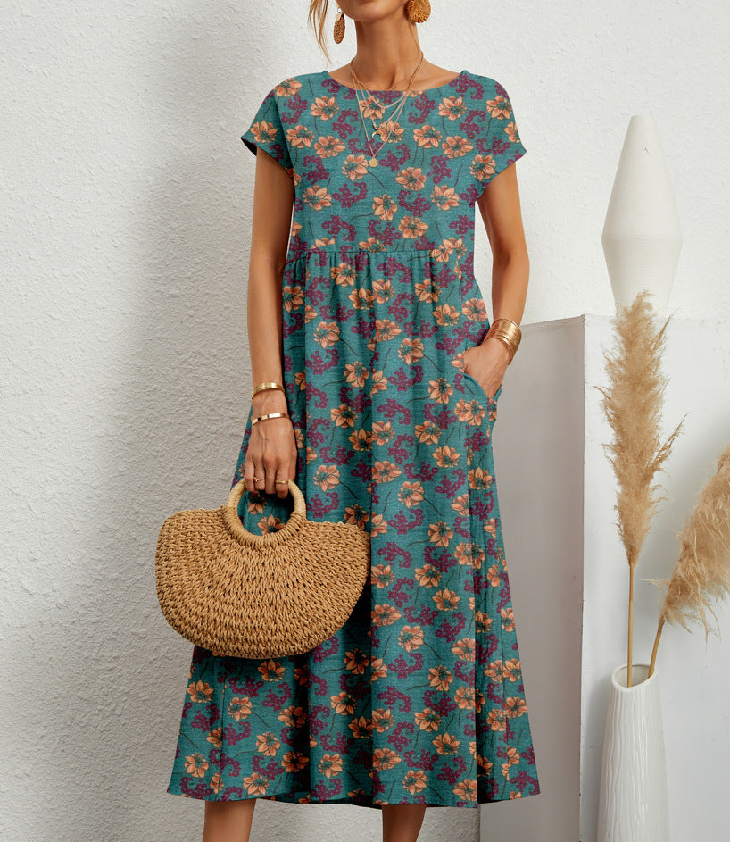 Duttini | Elegant Floral Dress with a Timeless Finish
