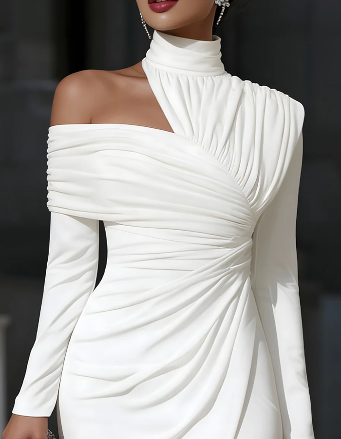 Duttini | Red High Neck Pleated Dress