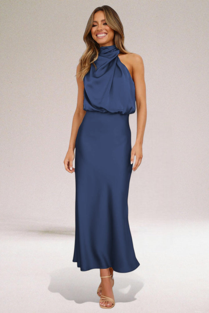 Duttini | Elegant Halter Neck Dress in a Flattering Cut