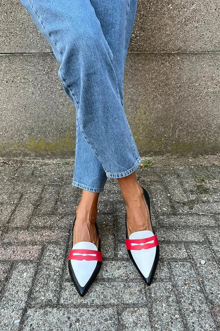 Duttini | Cushioned Pointed Toe Slip On with a Comfort Fit