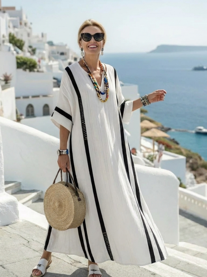 Duttini | Feminine Short Sleeve Color Block Striped Maxi Dress