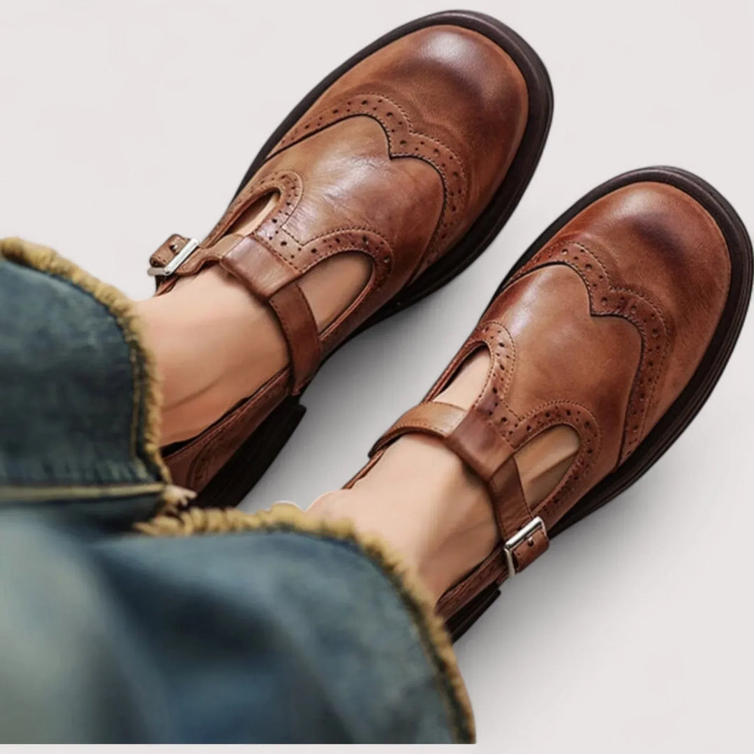 Duttini | Supportive Brogue Detailing with a Comfort Fit