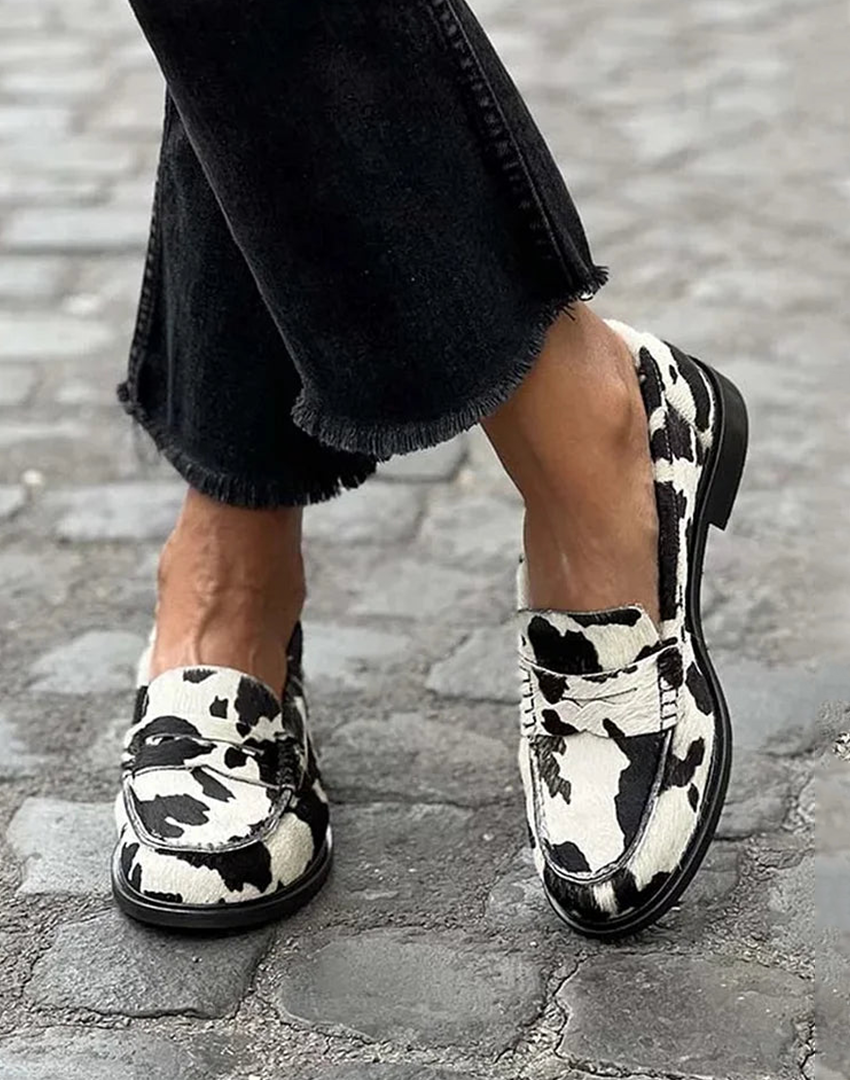 Duttini | Lightweight Patterned Slip On for Effortless Wear