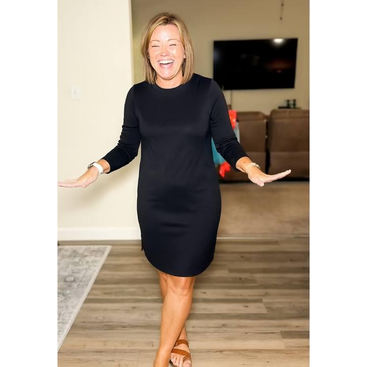 Duttini | Comfortable Long Sleeve Round Neck Dress