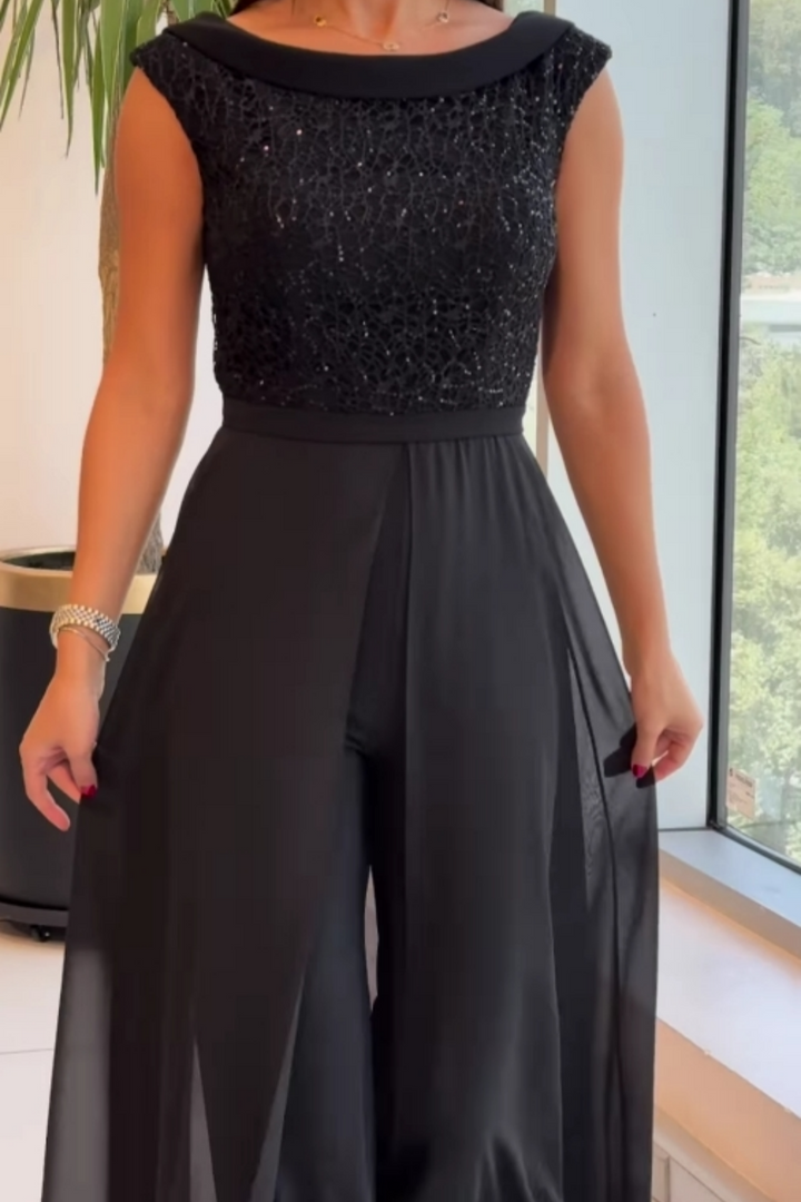 Duttini | Feminine Crew-Neck Textured-Panel Jumpsuit for Every Occasion