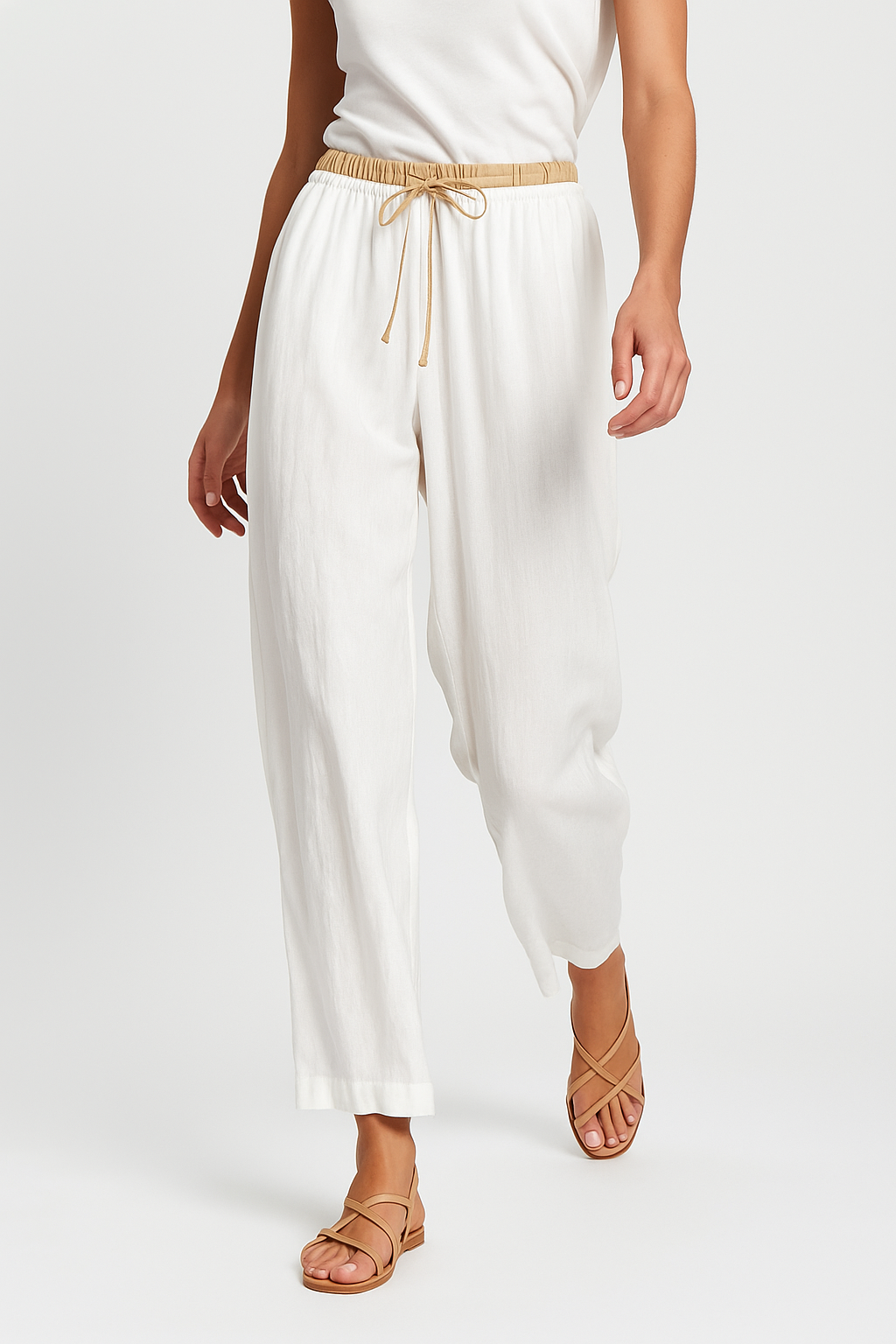 Duttini | Linen Trousers for Women in Classic Fit, Beige