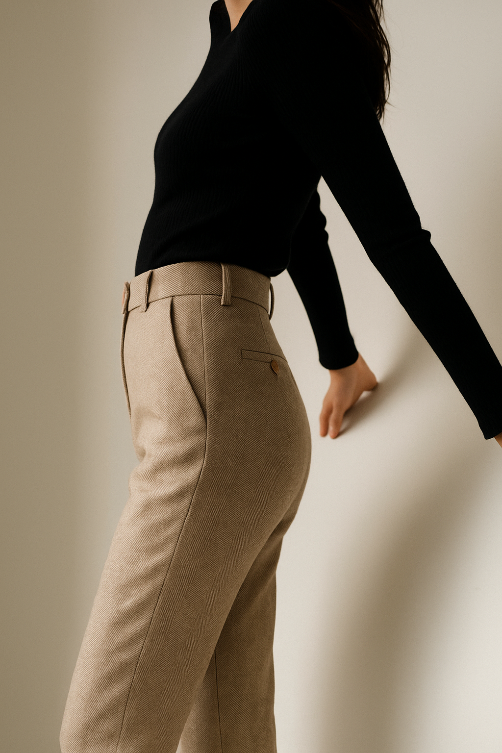 Duttini | Tailored Wool Pants for Women in Black