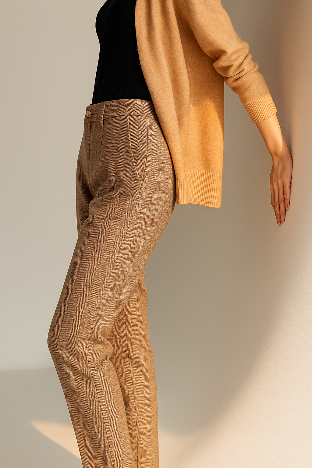 Duttini | Tailored Wool Pants for Women in Black
