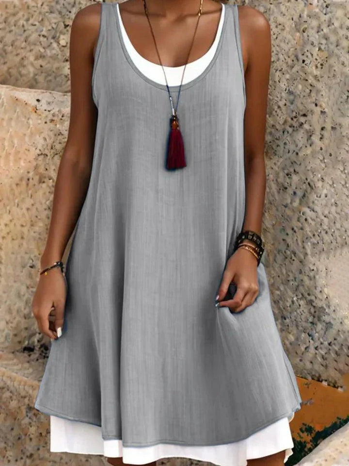 Duttini | Graceful Sleeveless Scoop Neck Layered Mini Dress