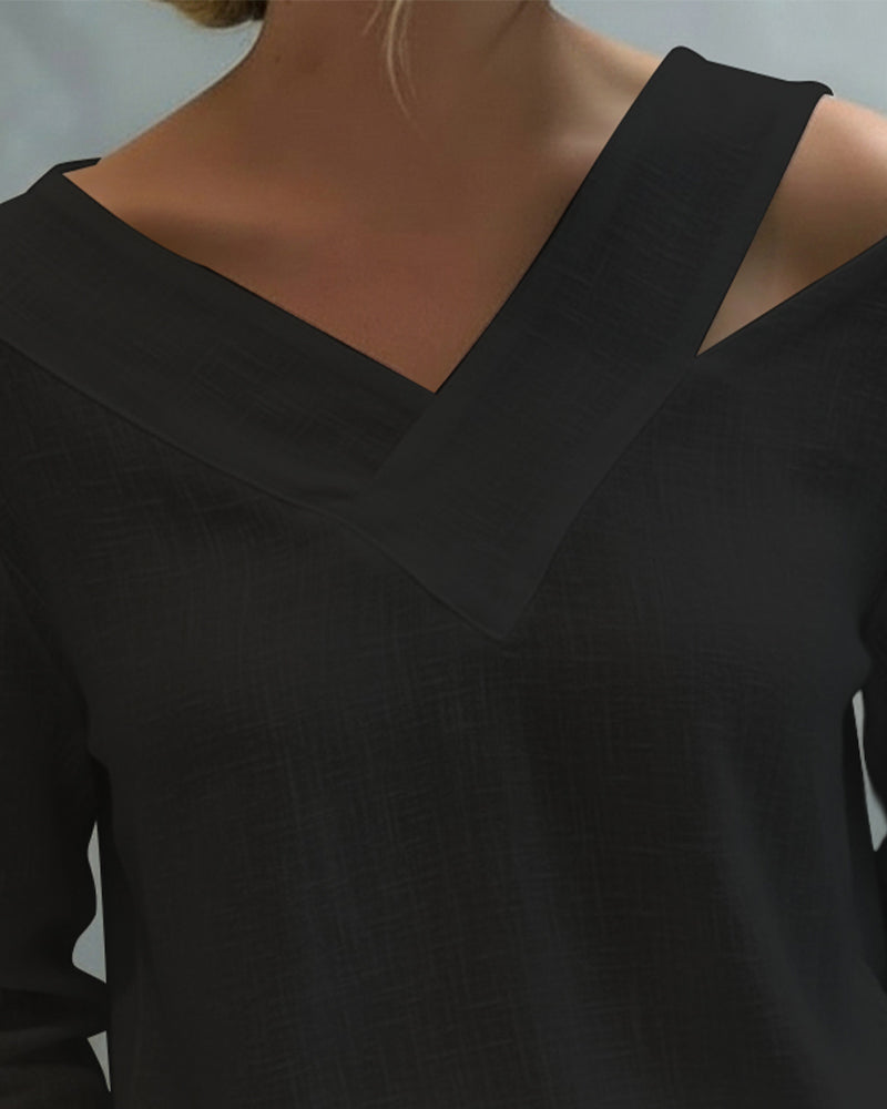 Duttini | Timeless Asymmetric V-Neck Long Sleeve Top