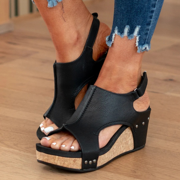 Duttini | Soft-Step Suede Wedge Sandals for All-Day Comfort