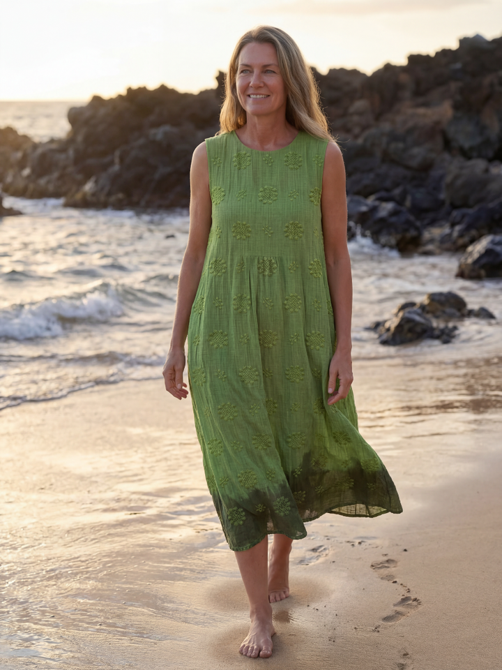 Duttini | Refined Garden Texture Midi Dress in a Flattering Cut