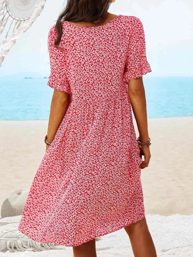 Duttini | Feminine Ditsy Floral V-Neck Short Sleeve Smock Dress