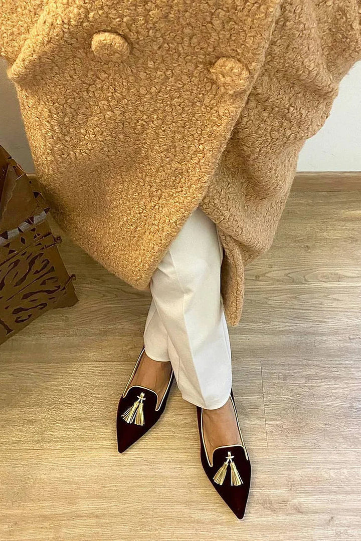 Duttini | Premium Tassel Detail Pointed Toe with a Comfort Fit