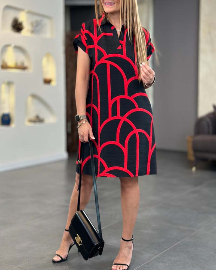Duttini | Timeless Dress With Short Sleeves with a Flattering Silhouette