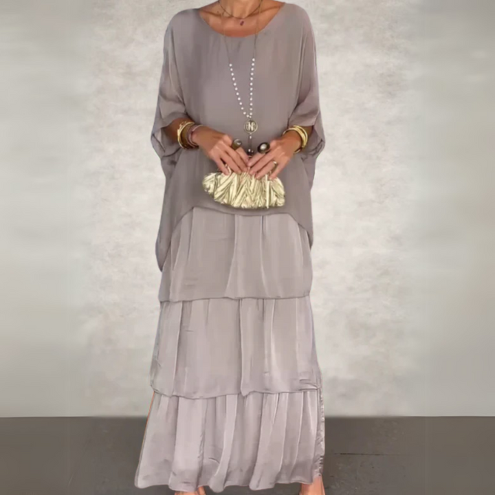 Duttini | Elegant Long Flowing Dress in a Flattering Cut