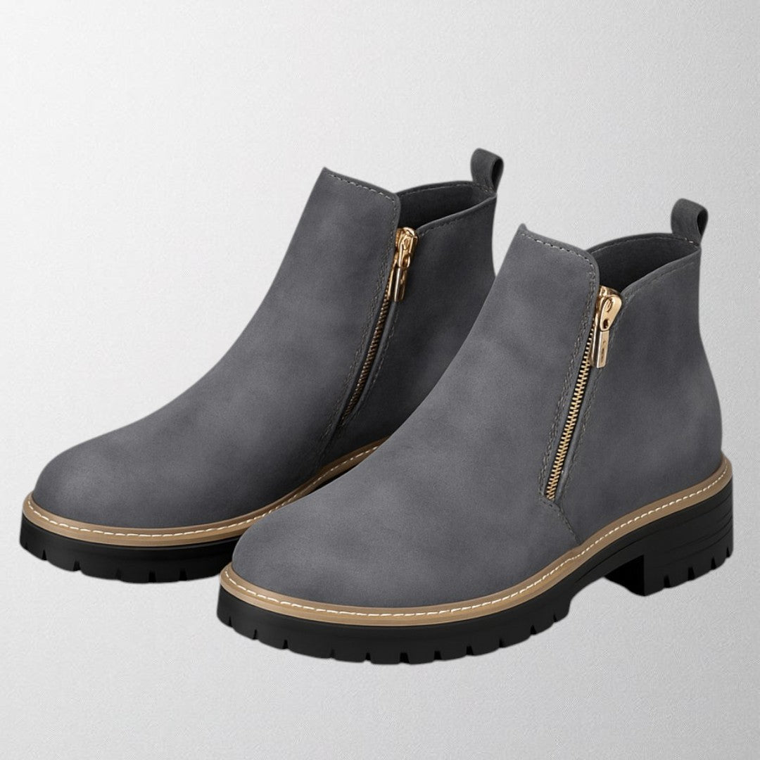 Duttini | Comfort-Fit Shoe With Round Toe And Side Zip Fastening