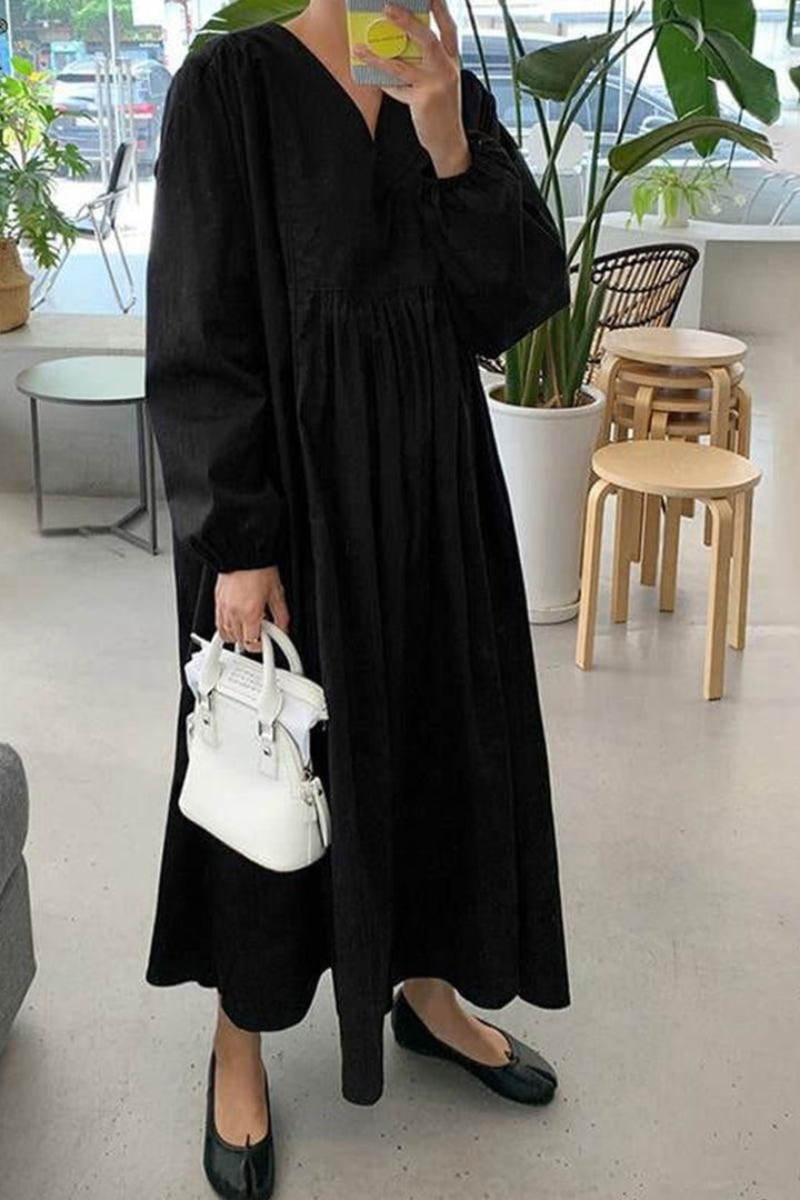Duttini | Statement V-Neck Smocked Waist Midi Dress With Balloon Sleeves