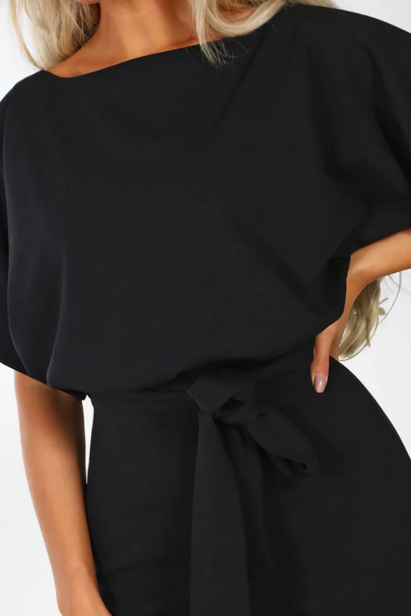 Duttini | Elegant Wide-Leg Belted Jumpsuit With Batwing Sleeves