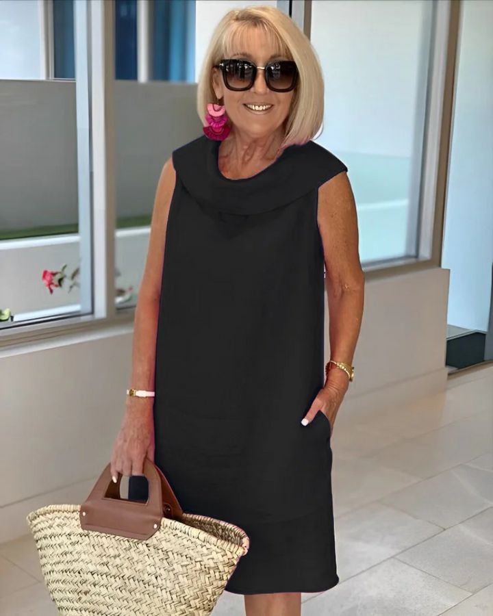Duttini | Lightweight Dress With Stylish Neckline in a Flattering Cut