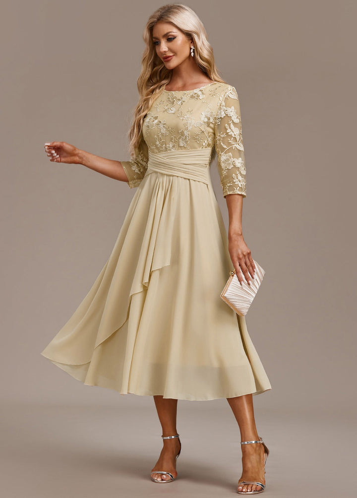 Duttini | Luxe Champagne FLoral 3/4 Sleeve Round Neck Dress