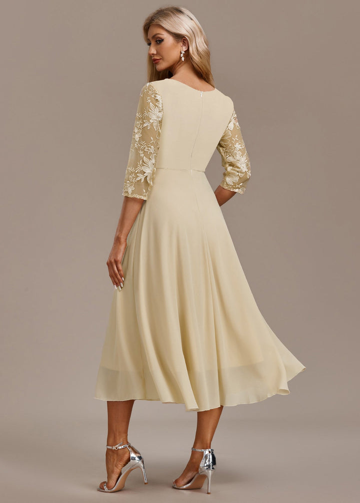Duttini | Luxe Champagne FLoral 3/4 Sleeve Round Neck Dress
