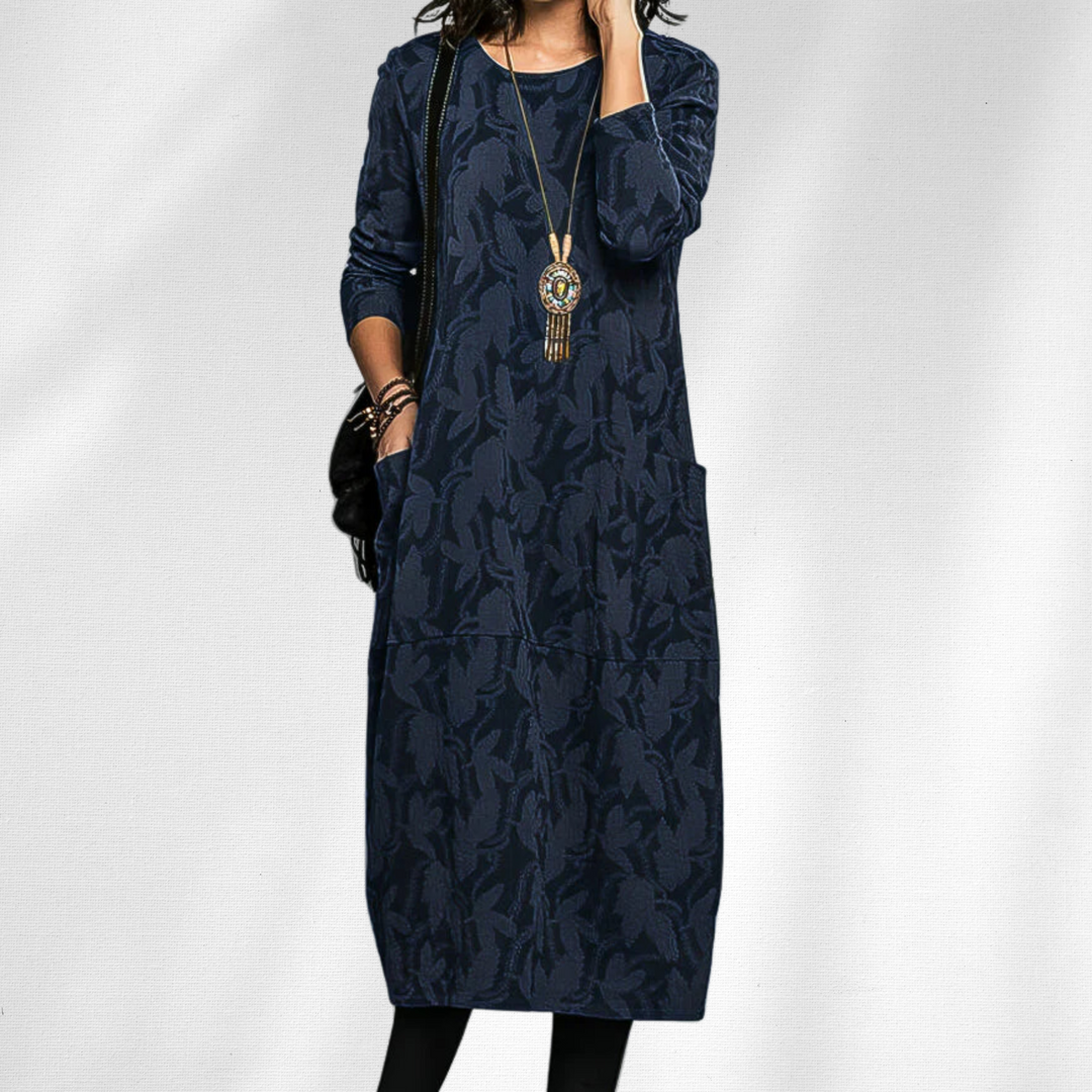 Duttini | Elegant Crewneck Winter Dress Made to Turn Heads