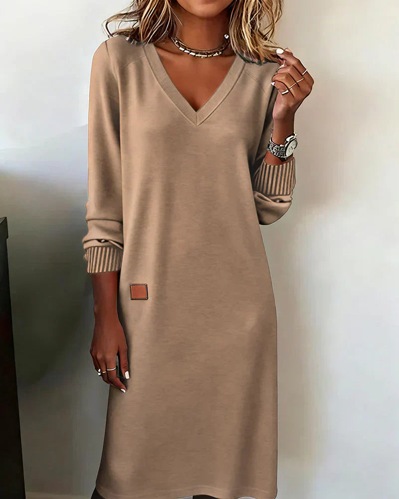 Duttini | Cozy Dress for Women in Soft Fabric, Relaxed Fit, Neutral Color