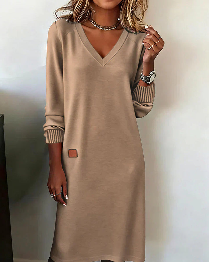 Duttini | Cozy Dress for Women in Soft Fabric, Relaxed Fit, Neutral Color
