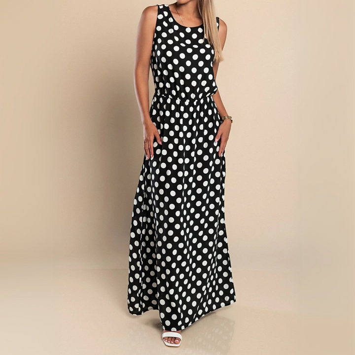 Duttini | Chic Polka Dot Maxi Dress in a Flattering Cut