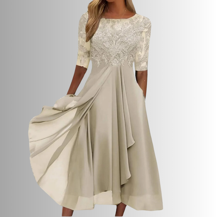 Duttini | Elegant Lace Dress Made to Turn Heads