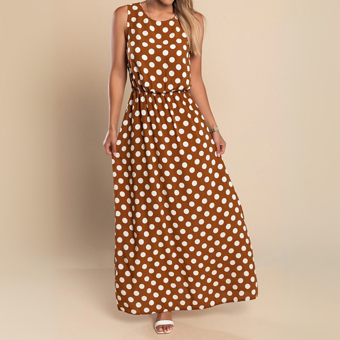 Duttini | Chic Polka Dot Maxi Dress in a Flattering Cut