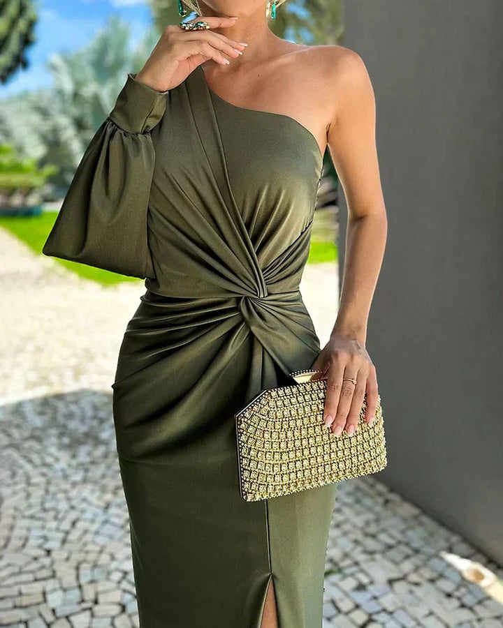 Duttini | Refined Wedding Guest Pleated Dress for Effortless Elegance