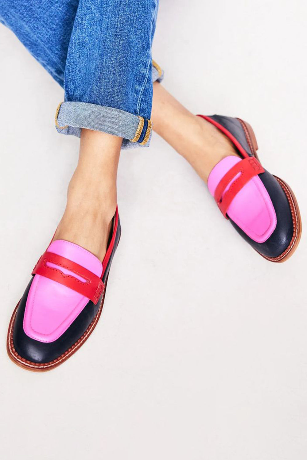 Duttini | Comfort-Fit Colored Accent with Cushioned Support