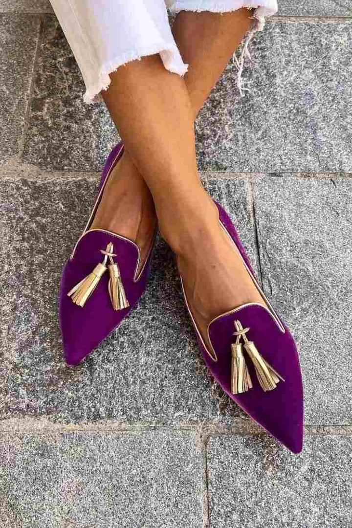 Duttini | Premium Tassel Detail Pointed Toe with a Comfort Fit