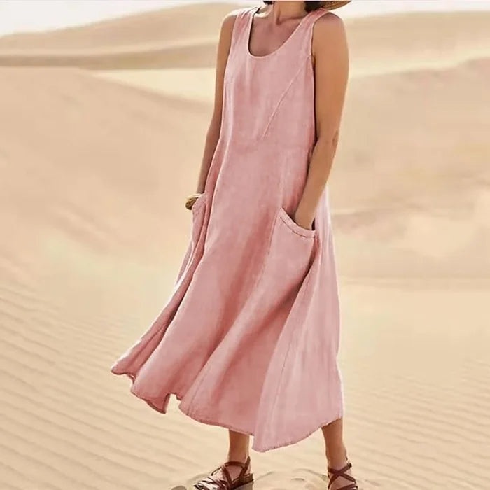 Duttini | Refined Everyday Dress in a Flattering Cut