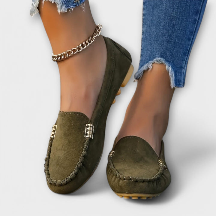 Duttini | Lightweight Stitched Front Detail with a Comfort Fit