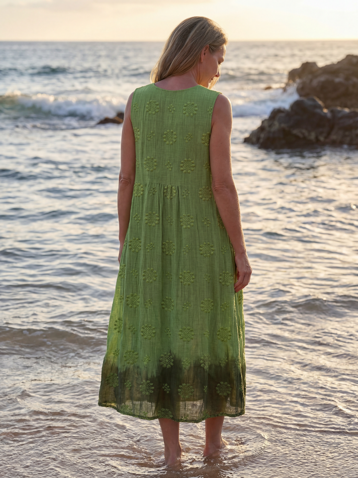 Duttini | Refined Garden Texture Midi Dress in a Flattering Cut