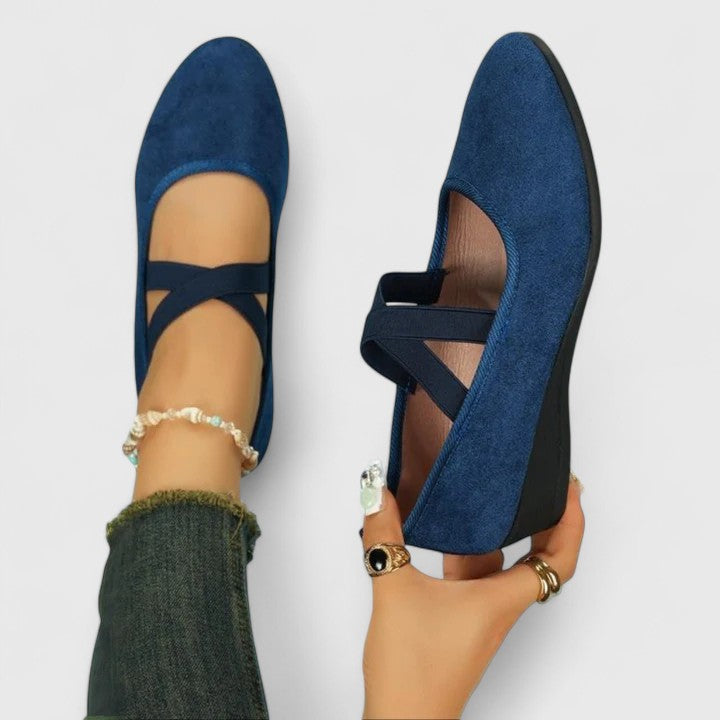 Duttini | Soft-Step Ankle Strap Ballet for Walking in Comfort