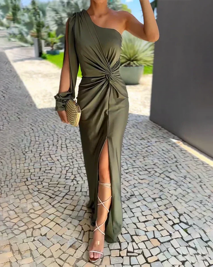 Duttini | Refined Wedding Guest Pleated Dress for Effortless Elegance