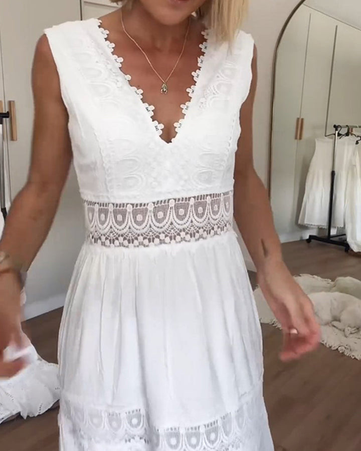 Duttini | Chic Wrap Boho Flowy Draped Dress with a Flattering Silhouette