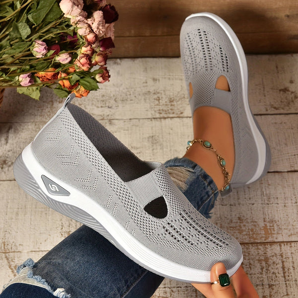 Duttini | Orthopedic Slip-On Design with Ergonomic Arch Support