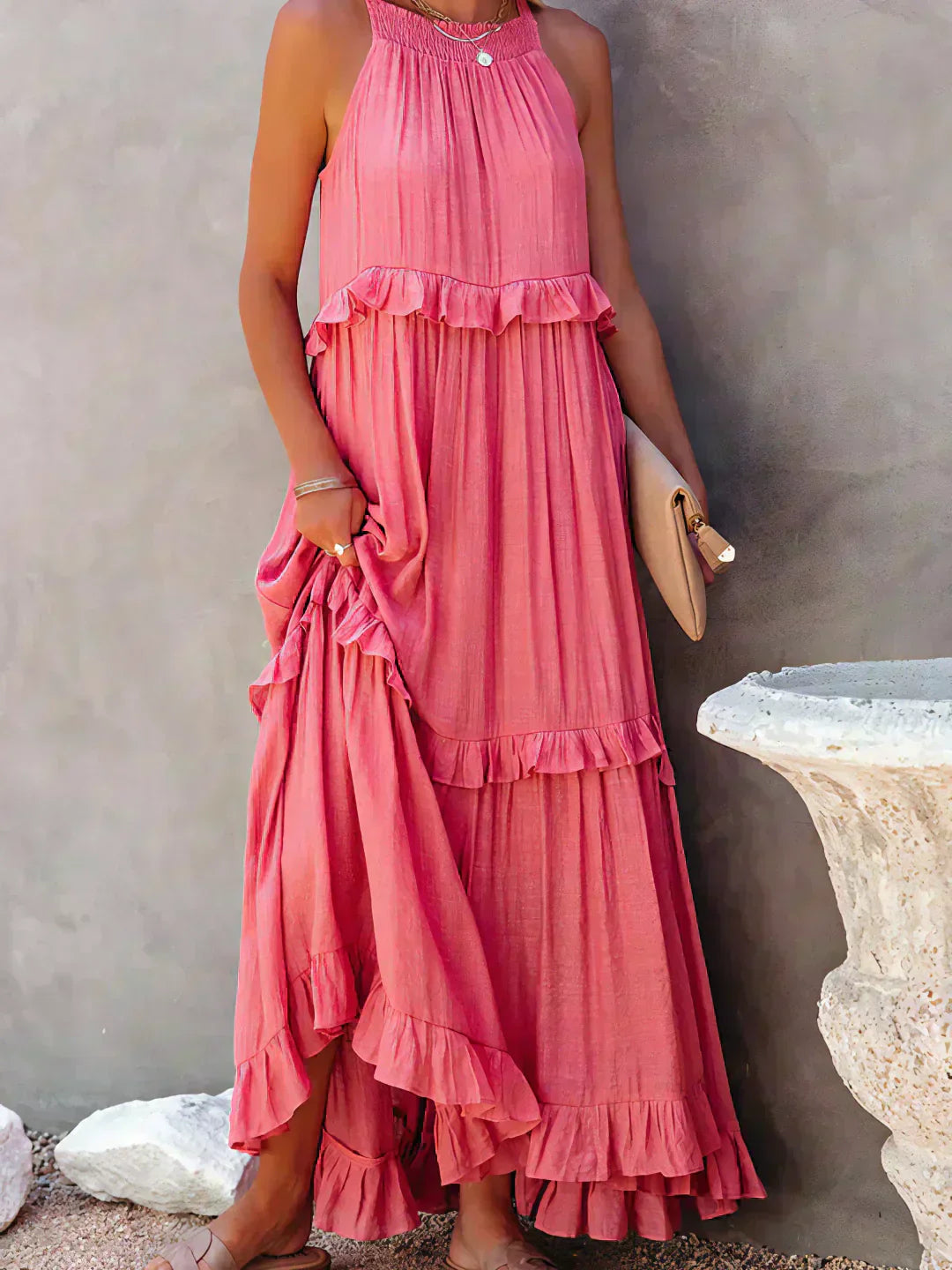 Duttini | Elegant Sleeveless Dress With Ruffles in a Flattering Cut